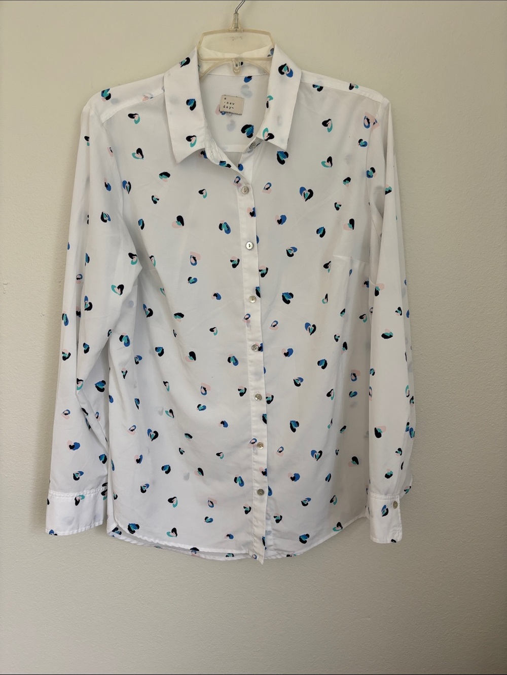 a new day White Button-Down Shirt with Blue & Teal Heart Print